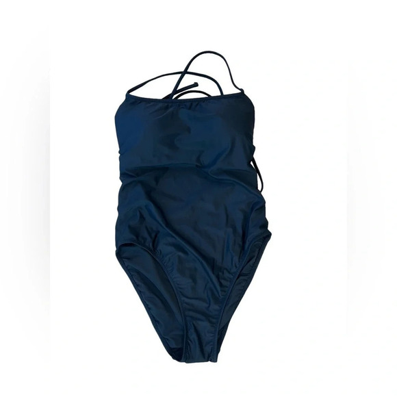 J crew NWT
Black one piece swimsuit
Criss cross tie up back
Size 10 - Picture 2 of 7